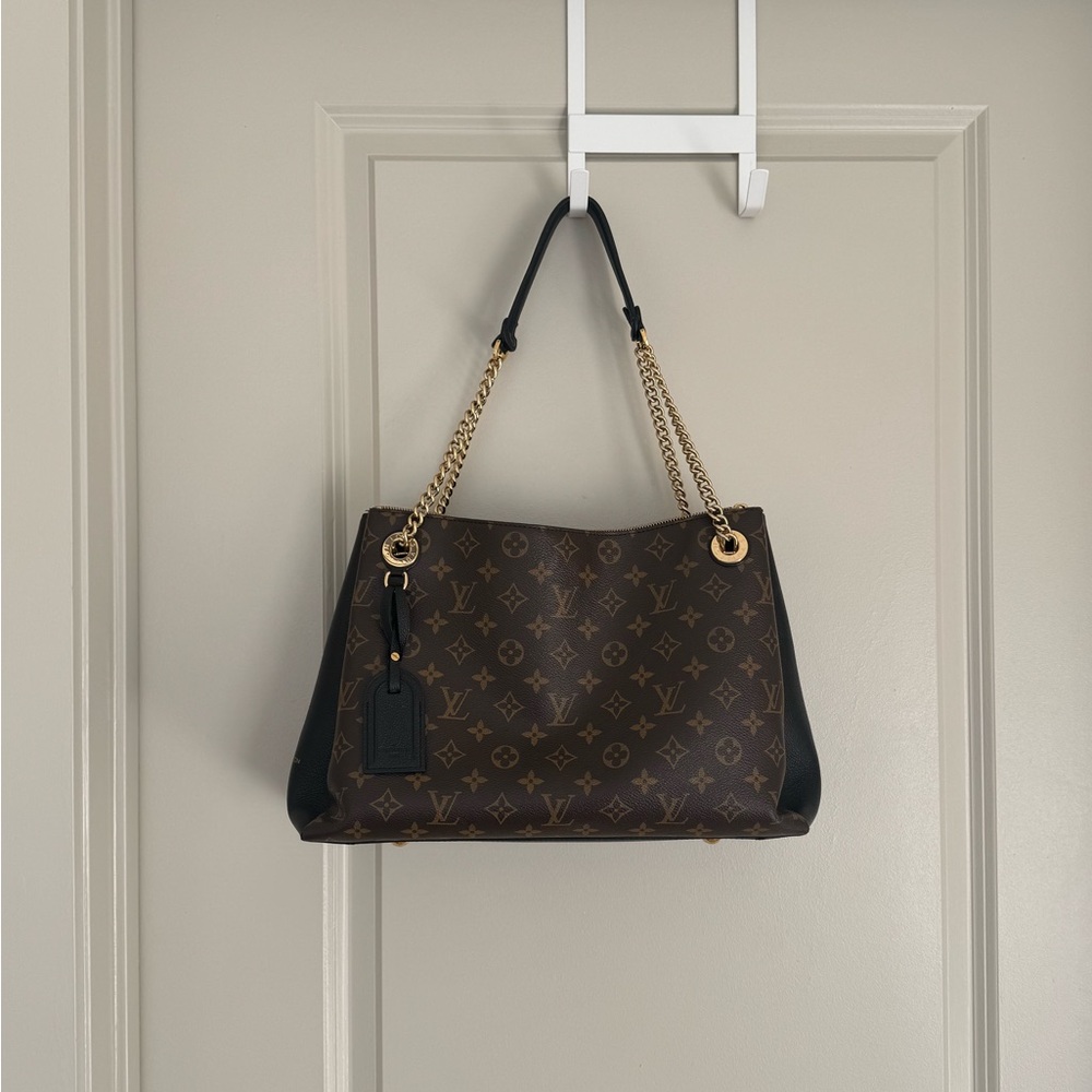 Louis Vuitton Surene MM in black/monogram